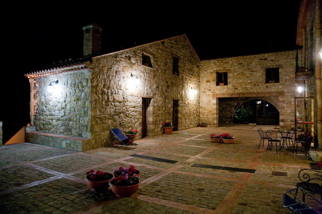 Masseria Rocca Di Gonato Castelbuono  Exterior photo